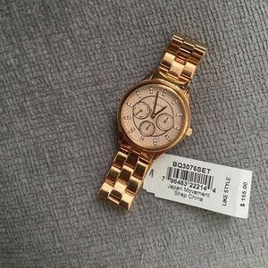 NWT FOSSIL Watch